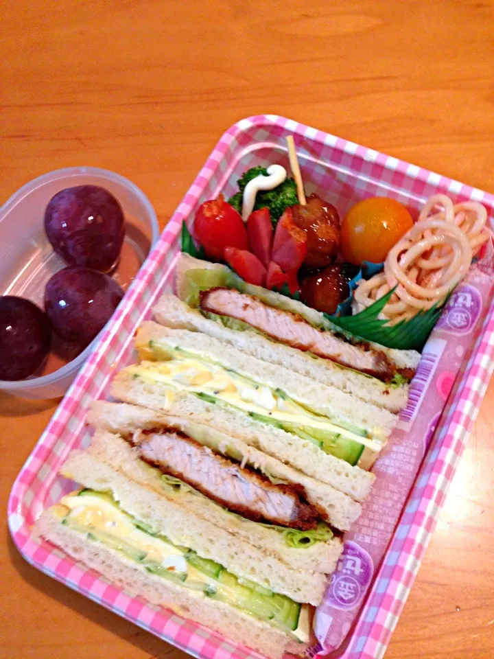 9/20お弁当 卵サンド、カツサンド|u-yoさん