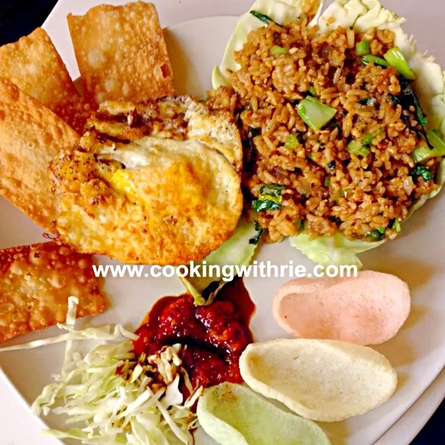 Indonesian Fried Rice/ Nasi Goreng|rie simsさん