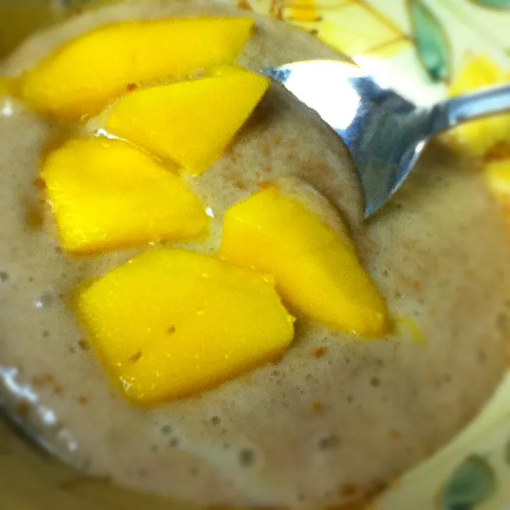 Raw vegan chocolate banana "nice cream" with mango|Sai linさん