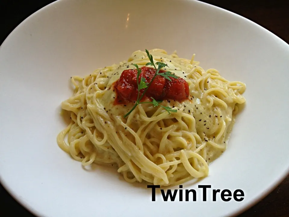 グリーンピース風味のヴィシソワーズで冷製パスタ！|TwinTreeさん