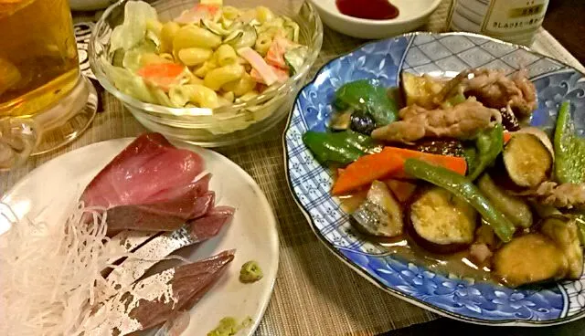 ブリの刺し身&マカロニサラダ&豚肉と茄子の味噌炒め|まぐろさん