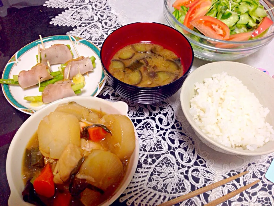 Snapdishの料理写真:鶏大根の晩ご飯|やすさん