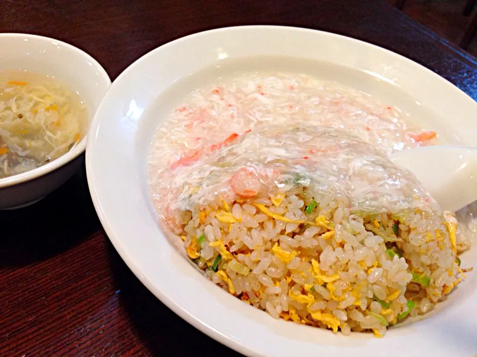 Snapdishの料理写真:蟹あんかけチャーハン|あゆさん