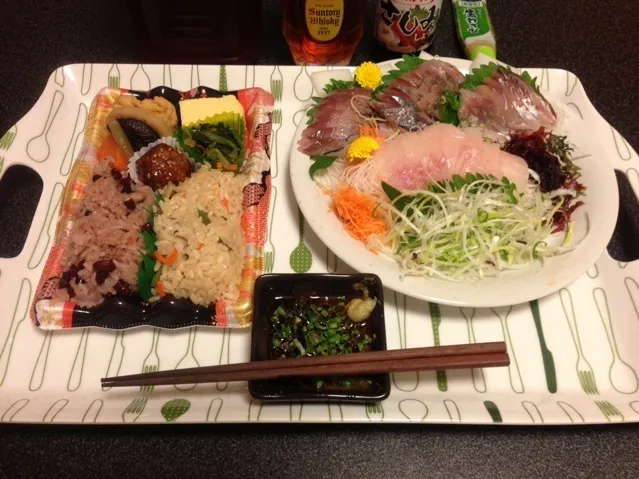 鯵とメバルのお刺身、おこわ弁当！꒰ •ॢ  ̫ -ॢ๑꒱✩✨|サソリさん