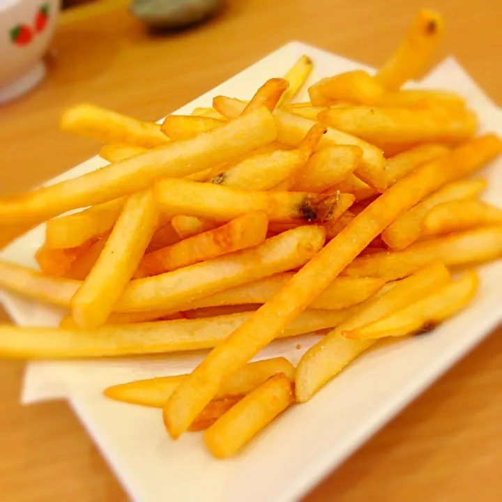 Batata frita|lucia inoueさん