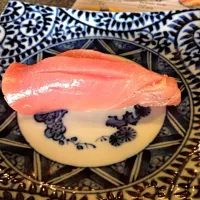 Snapdishの料理写真:Chu-toro sushi|meiliana gojaliさん