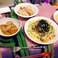 Snapdishの料理写真:キノコたっぷりパスタ★レンコンの梅和え★ダイコンの煮物|もりともーさん