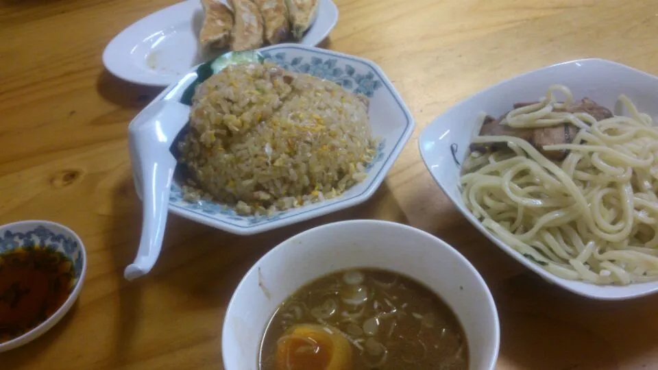 つけ麺 & 炒飯 & 餃子|ゆうじろうさん