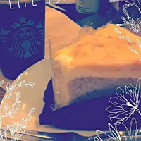 Snapdishの料理写真:久々のスタバで新作のスイートポテトシフォン♡|りほさん