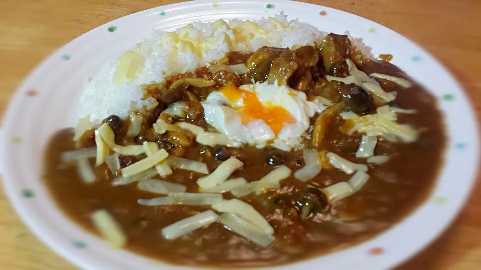 キノコと牛肉のチーズカレー！|中村繁之さん