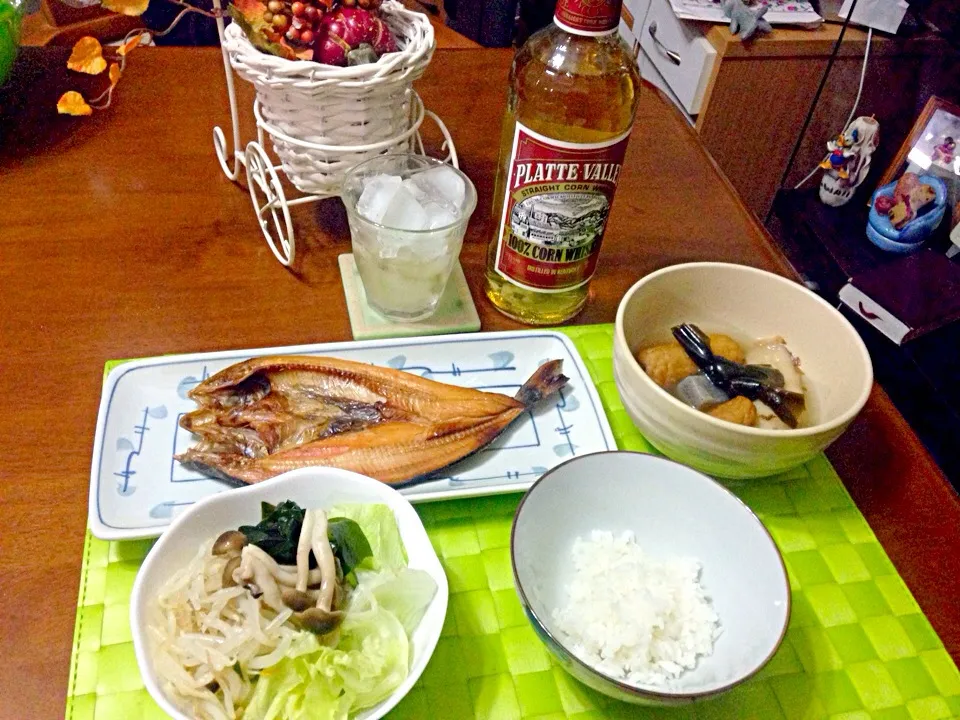 🍢おでんと🐡縞ホッケ＆🌽コーン・ウイスキー🍸|マニラ男さん