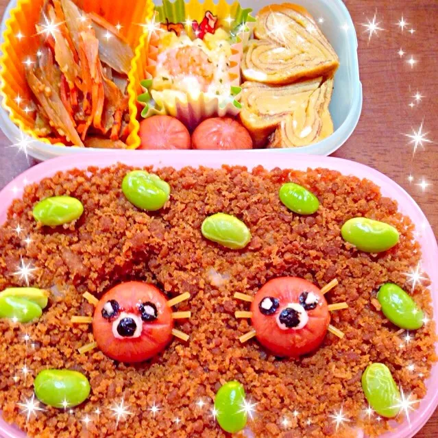 ひみえちゃんのモグラたたき弁当⭐|みきさん