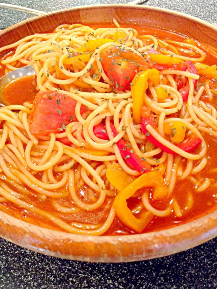 トマトパスタ🍝今日のまかない🎵|ハルさん