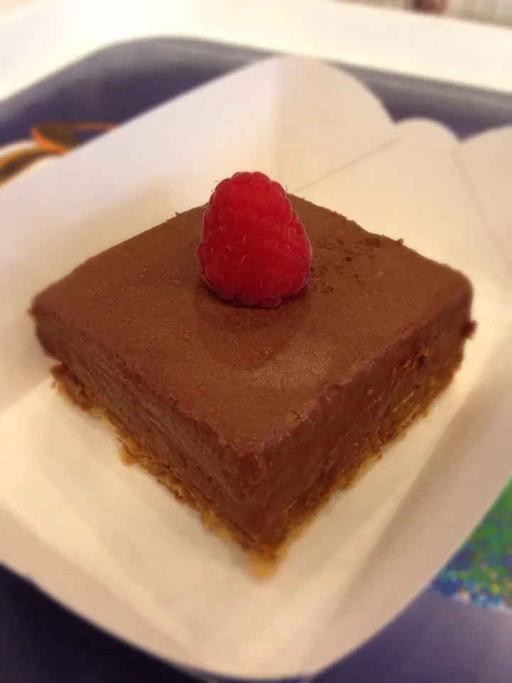 Snapdishの料理写真:Royal chocolate cake!|Loisさん