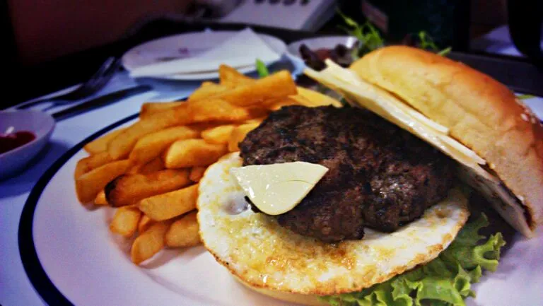 beef burger|Muhammad Ichsan Nurdiansyahさん