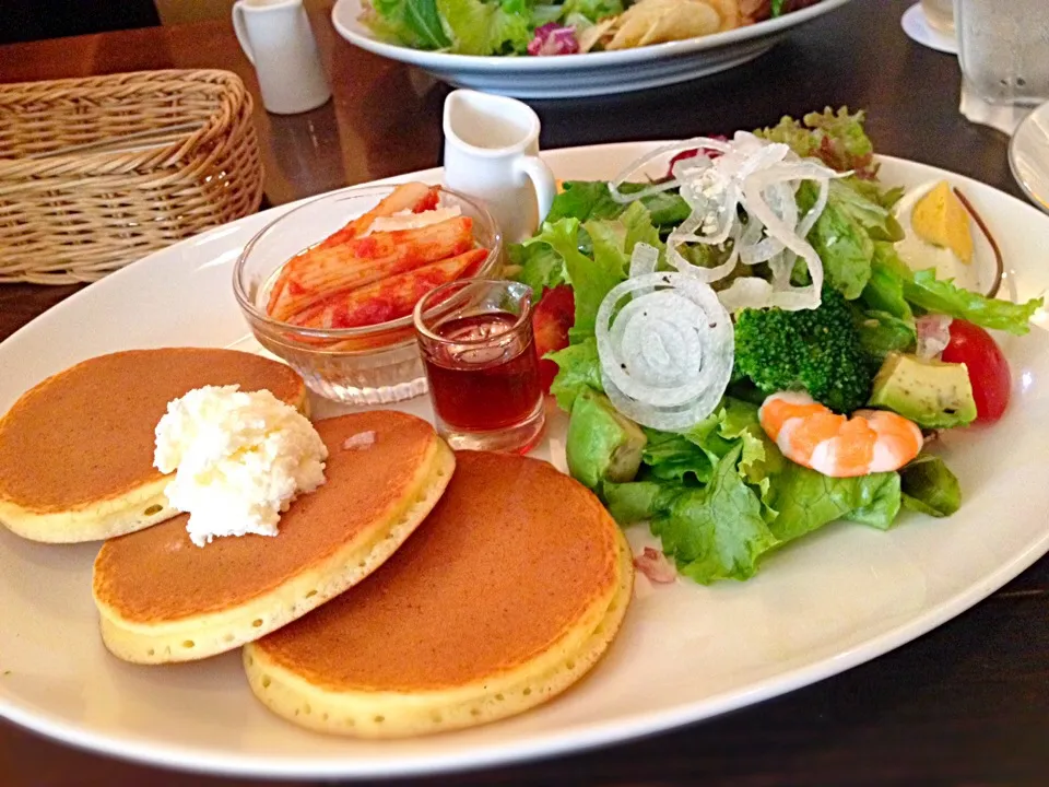 パンケーキサラダランチ😋|ちぃたさん