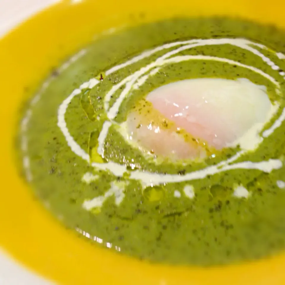 Watercress soup with onsen tamago|willzさん