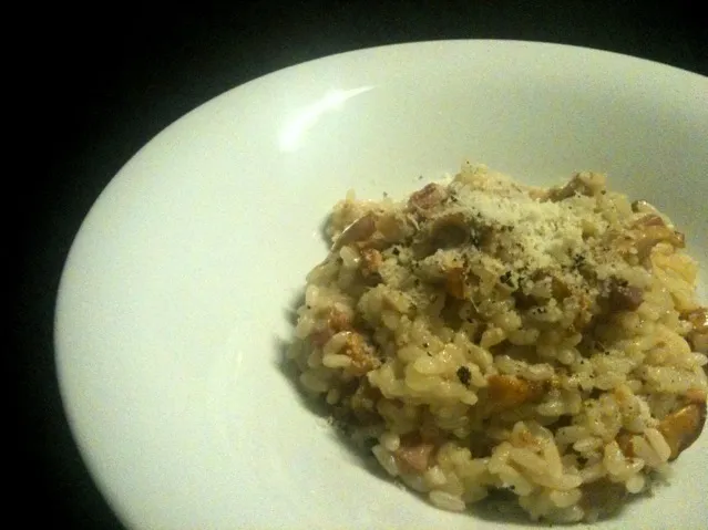 シローさんのEBでキノコのリゾット♪ Risotto con pancetta e funghi gallinelle (キノコとパンチェッタのリゾット)|小鍋 (pentolina)さん