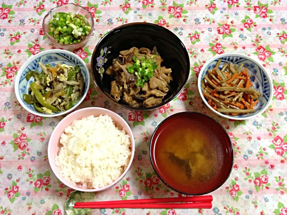 モツ煮込み晩ご飯|まゆめろさん