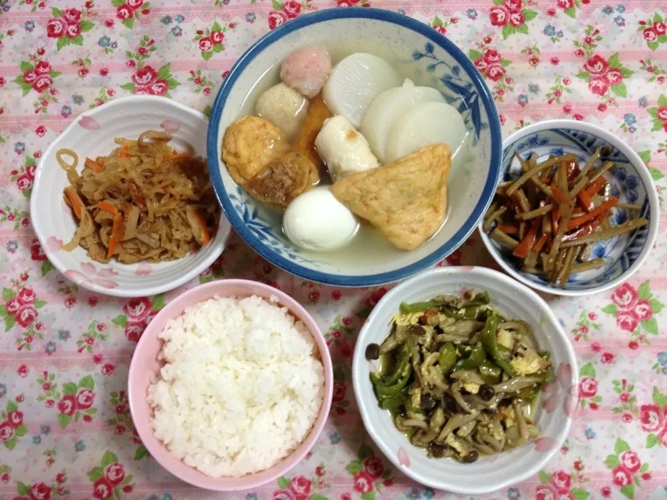 今年初おでん晩ご飯|まゆめろさん