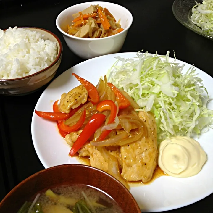 鶏胸肉の生姜焼きの晩ご飯|mikaさん