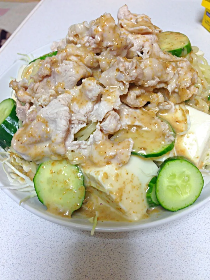 豆腐と冷しゃぶのラーメンサラダ|かなさん