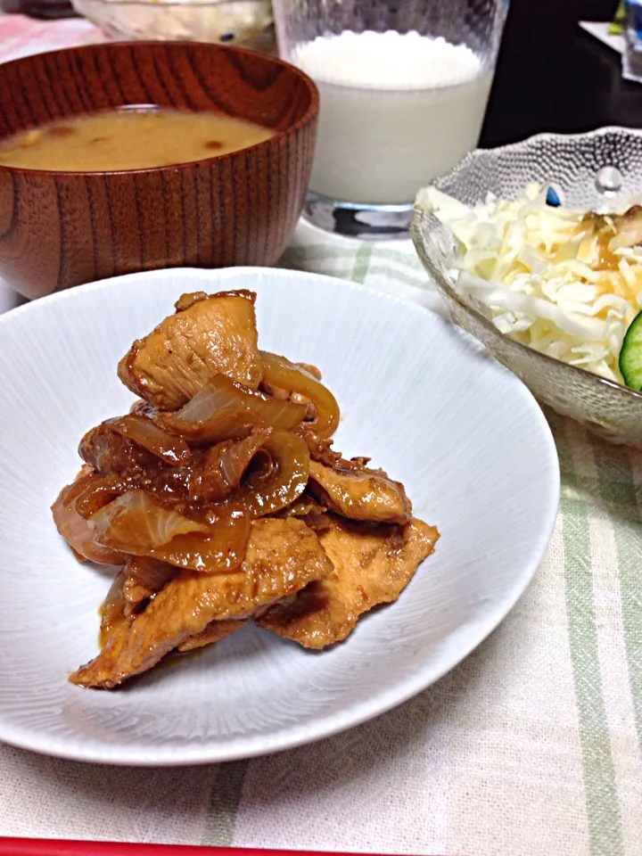 Snapdishの料理写真:深夜ご飯 鶏のプルコギたれ炒め|ゆきんこ(*ꆤ.̫ꆤ*)さん