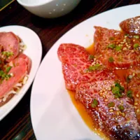 Snapdishの料理写真:焼肉♪カルビにロース♪|ァキさん