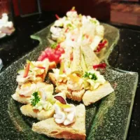 canapes with assorted toppings|Muhammad Ichsan Nurdiansyahさん