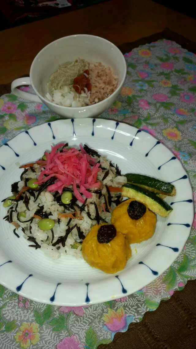 ～お昼ごはん～|うめぽんさん