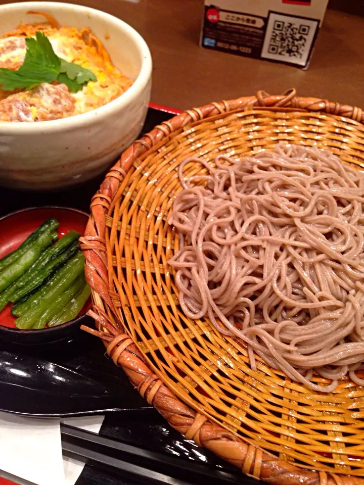 カツ丼ともりそば|ごはんできたよ〜さん