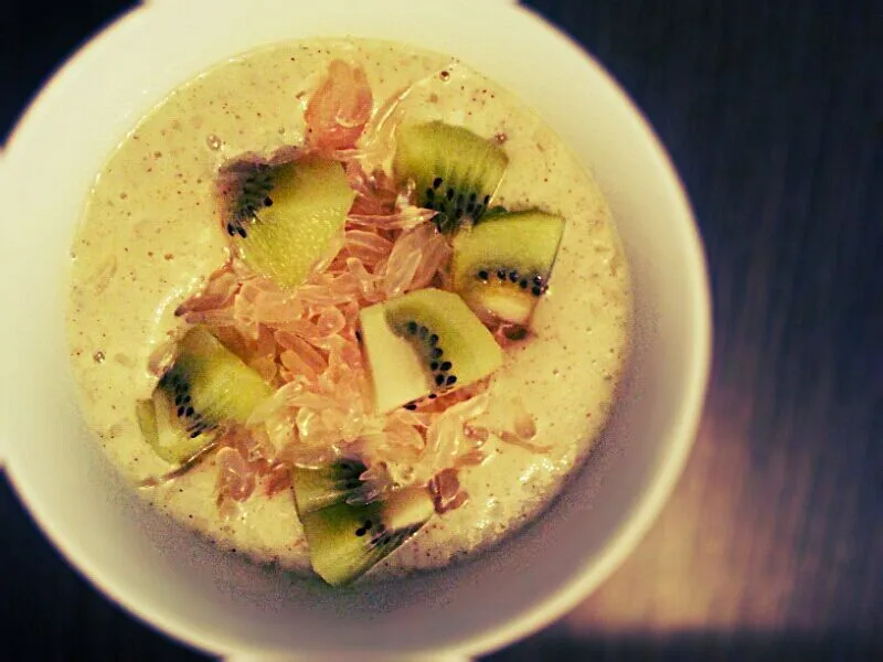 kiwi & pomelo yogurt★|mik limさん