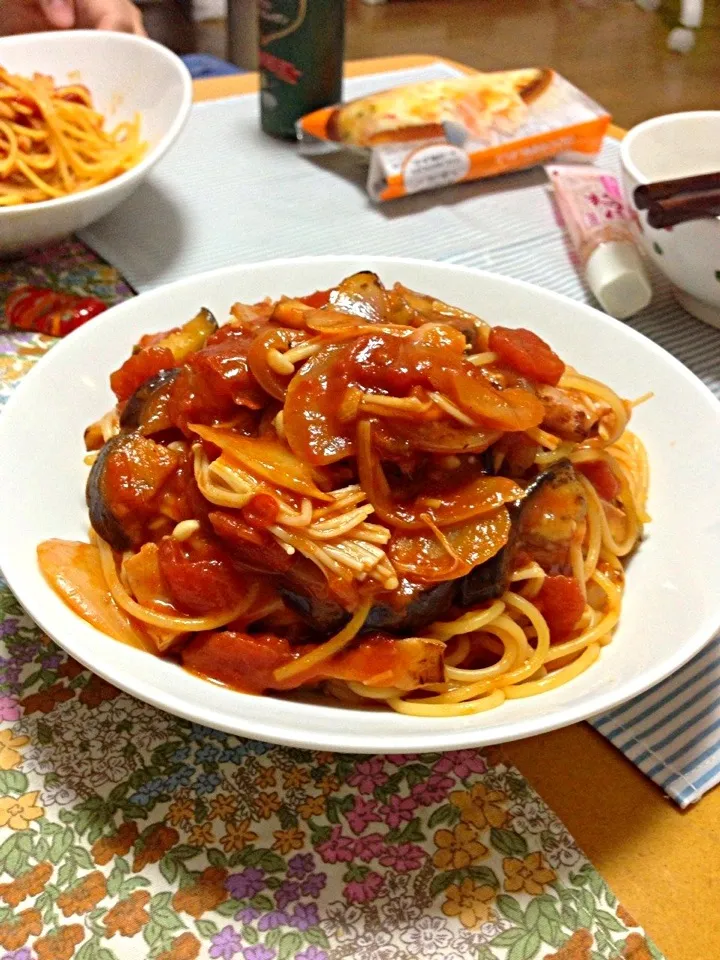 ナスとベーコンの王道トマトパスタ☆|西村 桃子さん