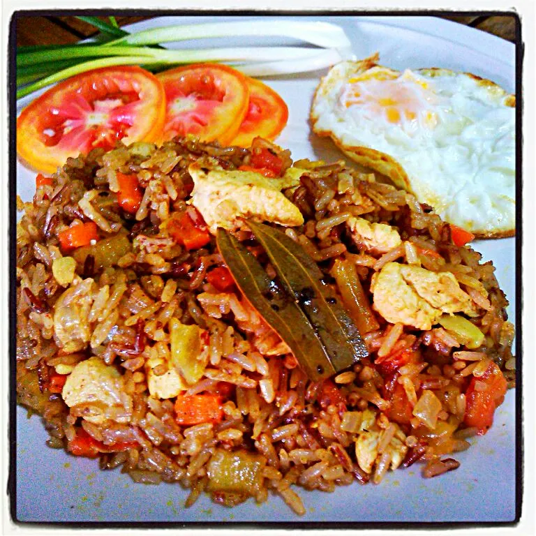 "ข้าวผัดกะหรี่ไก่สไตล์อินเดีย"|la diableさん