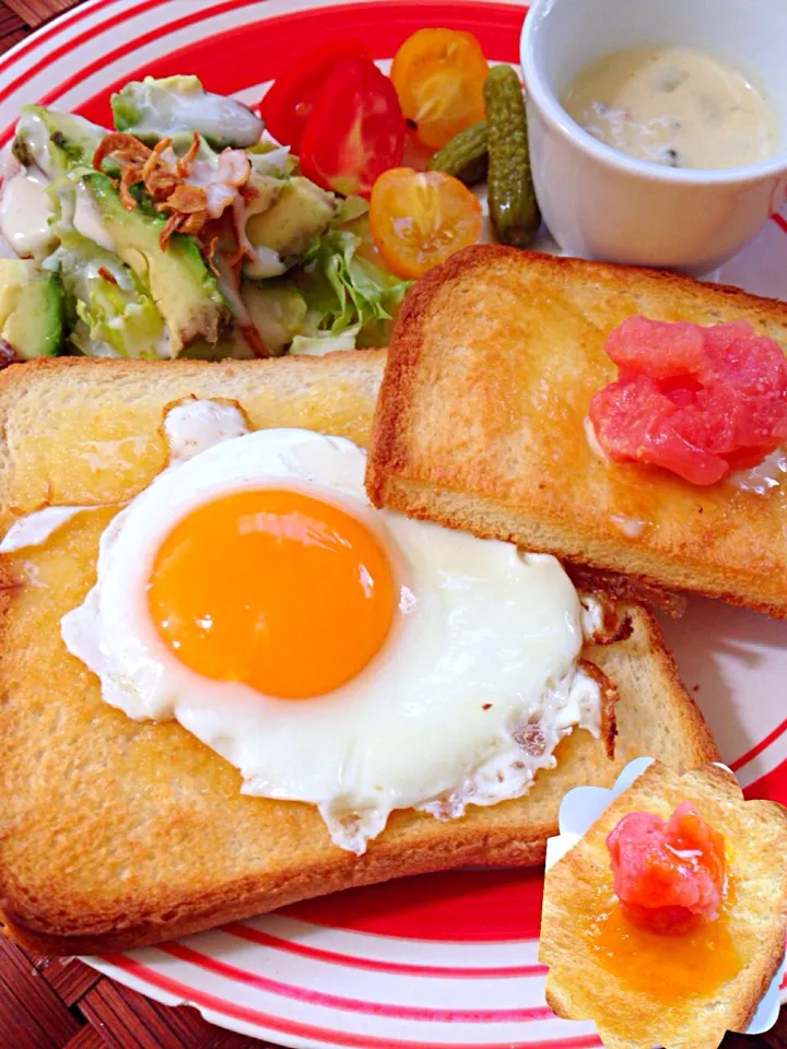 Cod roe&Egg Toast🍳目玉焼き&たらこﾄｰｽﾄ|🌈Ami🍻さん