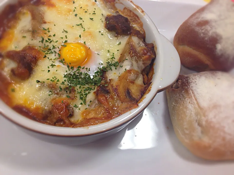 お月見ビーフドリア＆はちみつくるみパン🌕🍞🍴|まおさん