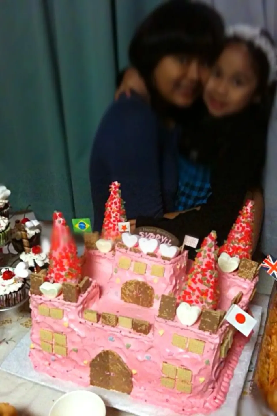 Syrryll's 5th bday# Dec 2010#castle cake#homemade|Len(^_−)−☆さん