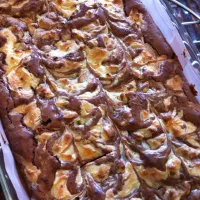 Cheesecake Brownies|Karen Simさん