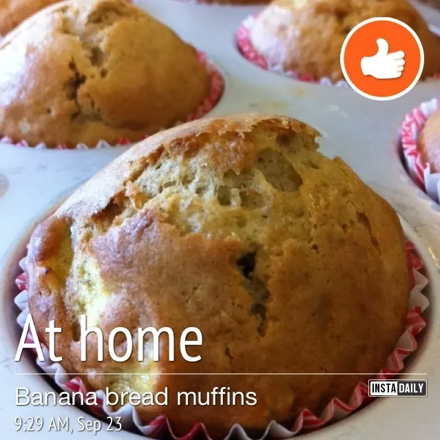 Banana bread muffins|Karen Simさん