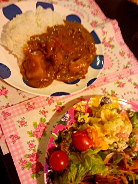 牛しゃぶカレーとお総菜のサラダもりあわせ。|エリカさん