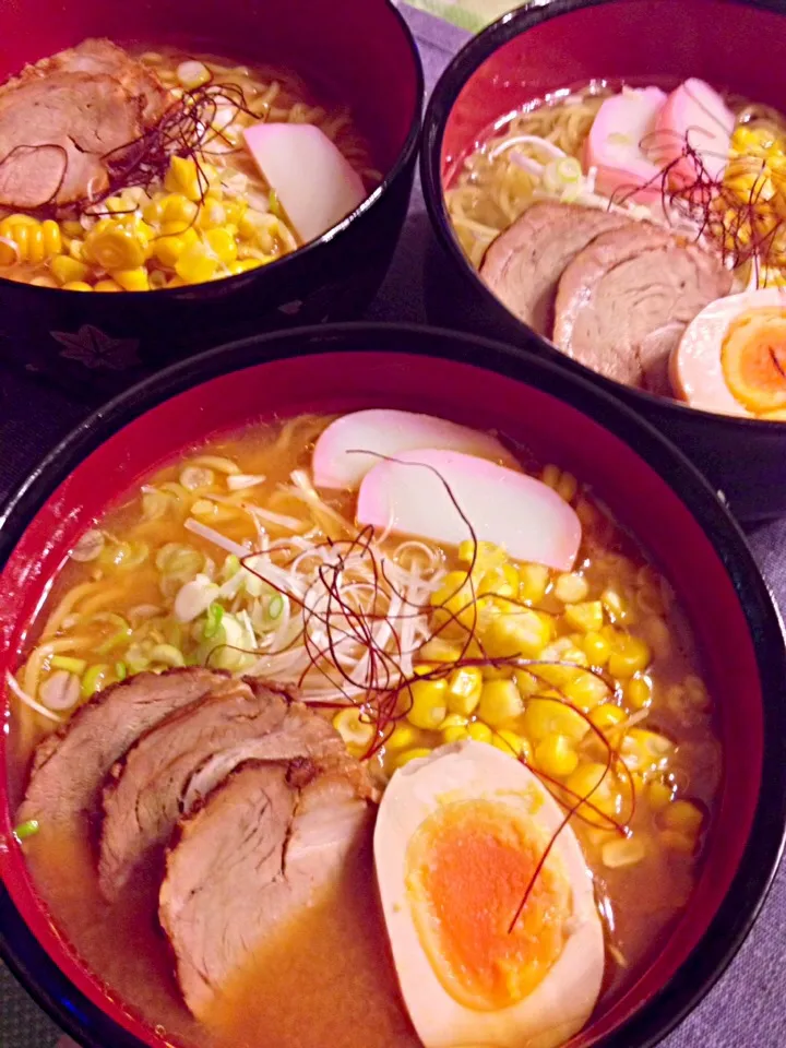 Snapdishの料理写真:手作りチャーシュー麺(味噌、塩)|桃実さん