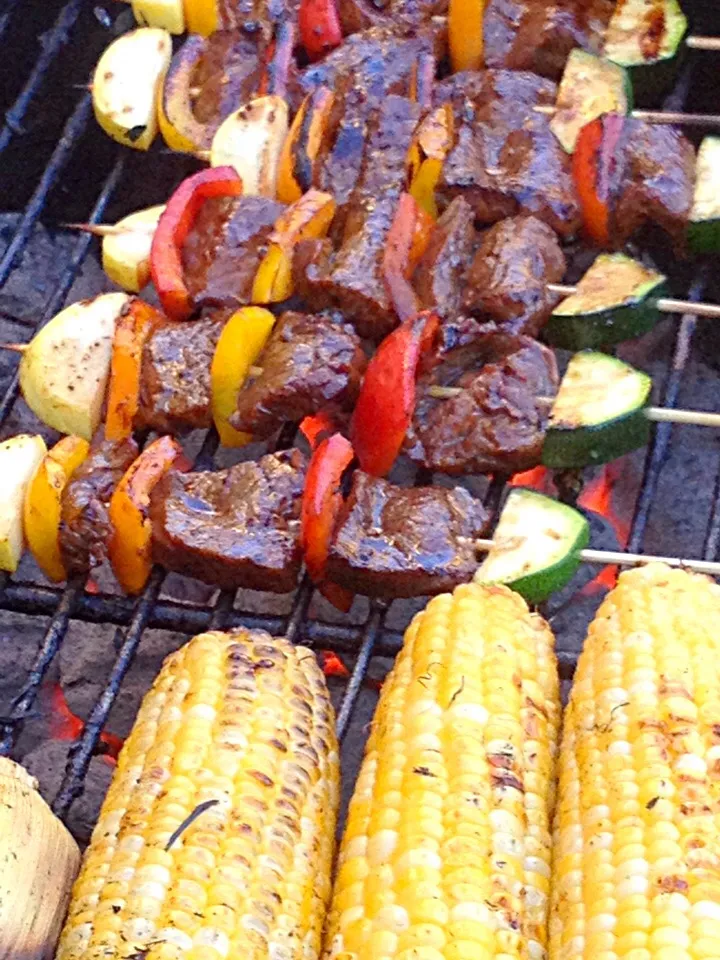 Grilling and enjoying this Indian Summer in Mohawk Valley!|Emmie Pizarroさん