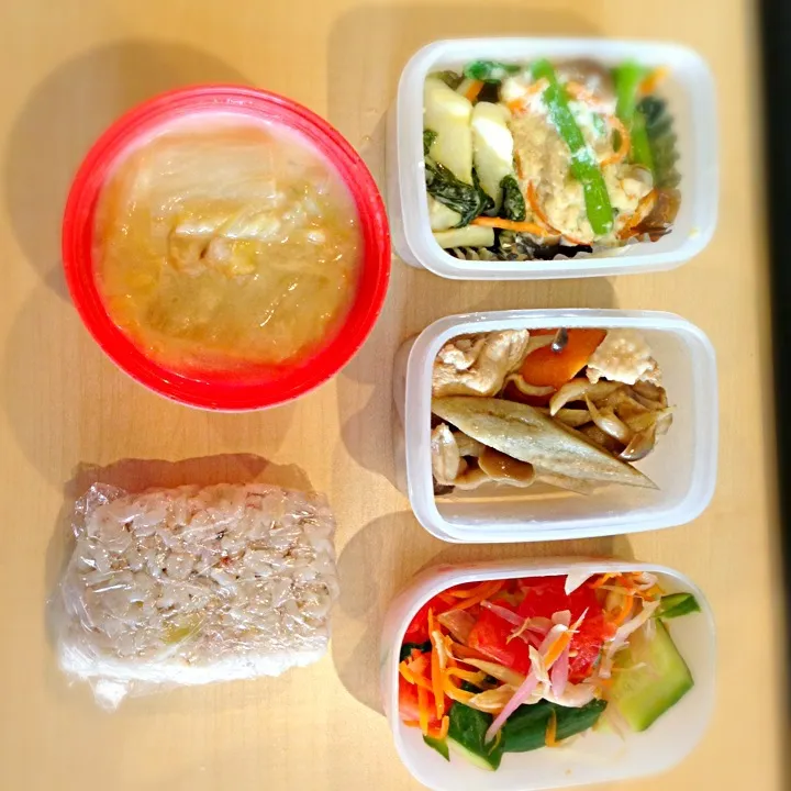 Snapdishの料理写真:お弁当。白和え、イカとワカメの酢味噌和え、煮しめ、トマトきゅうりみょうがの甘酢付け、白菜クリームスープ|okaliliさん