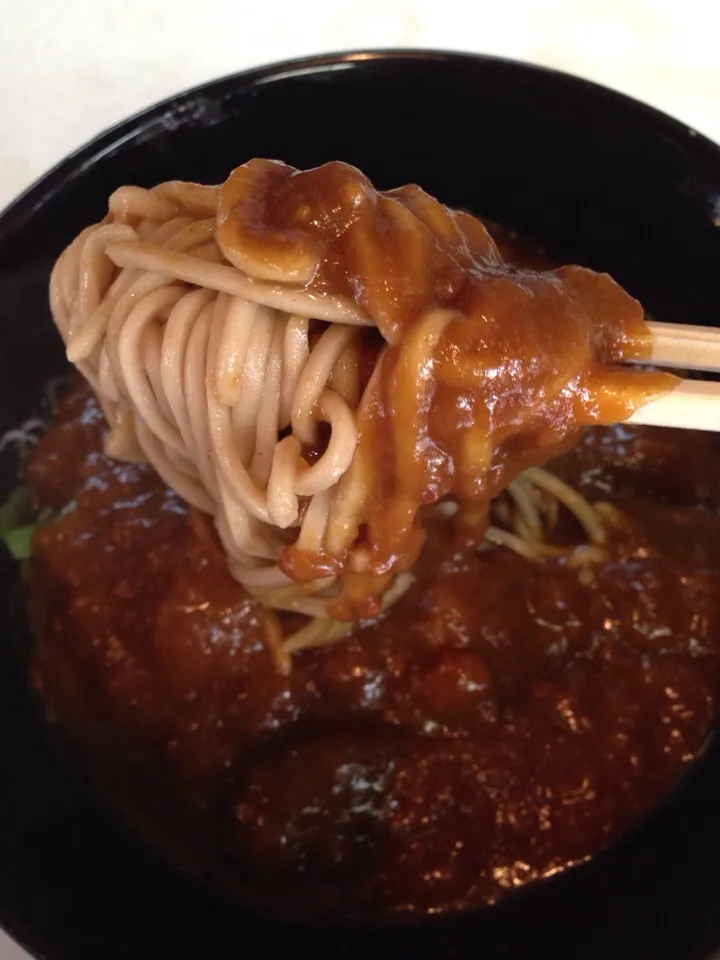 カレー蕎麦の麺|中華蕎麦 銀時さん