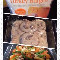 Snapdishの料理写真:Turkey burger steak with mushroom sauce & buttered vegies|Milagros Raymundo Peraltaさん