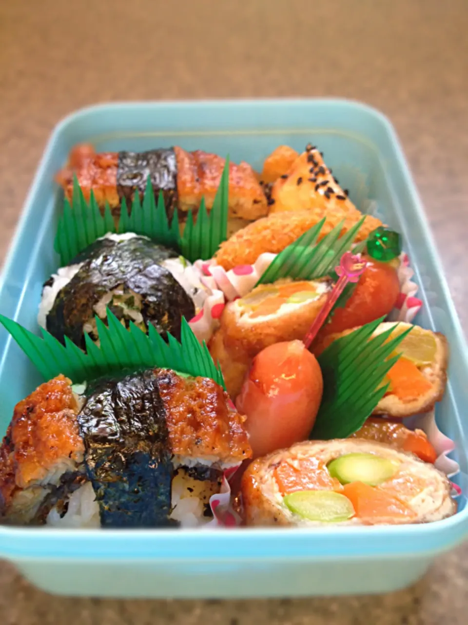 鰻オニギリお弁当💕|さわこさん