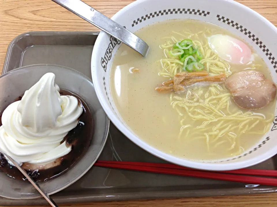 卵入りラーメンとクリームぜんざい|まきさん