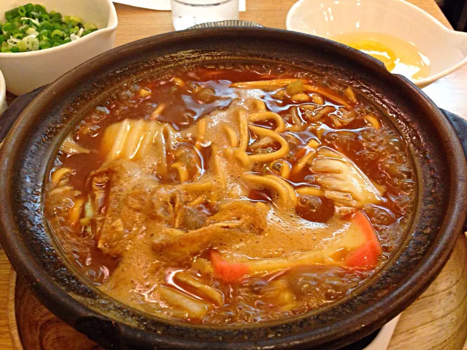 横浜駅 ダイヤモンド地下街  きしめん大関の味噌煮込みうどん♪|youさん