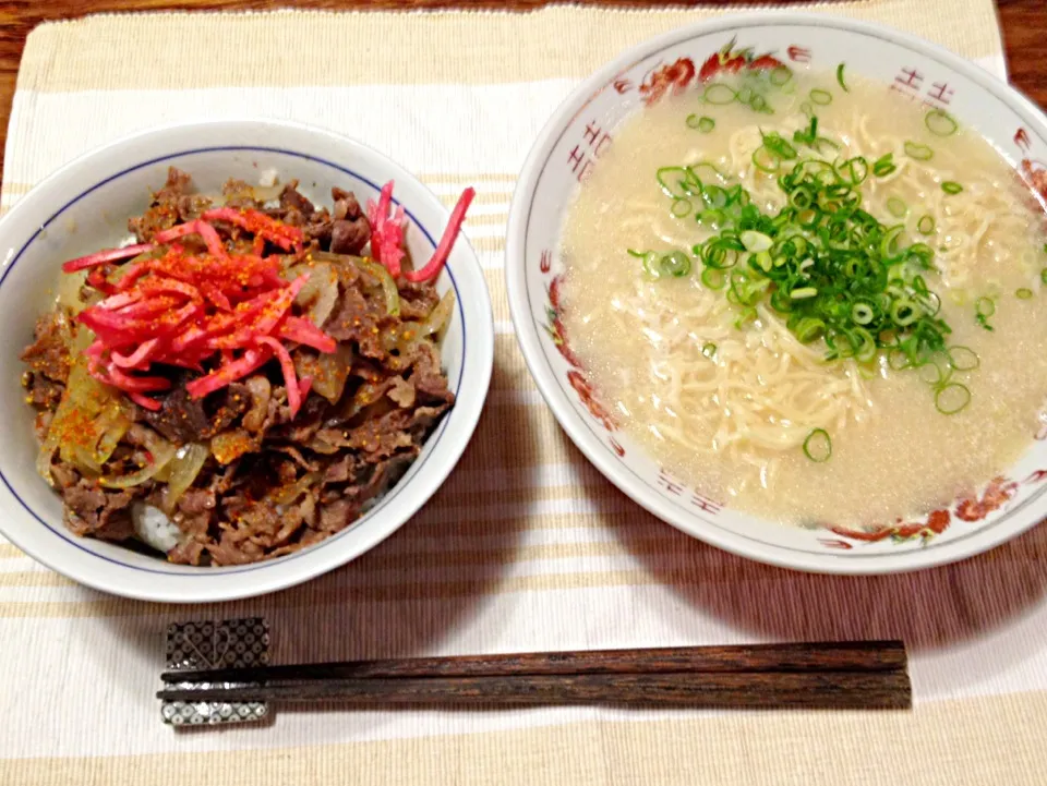 旦那さんのガッツリお昼御飯|たかこさん