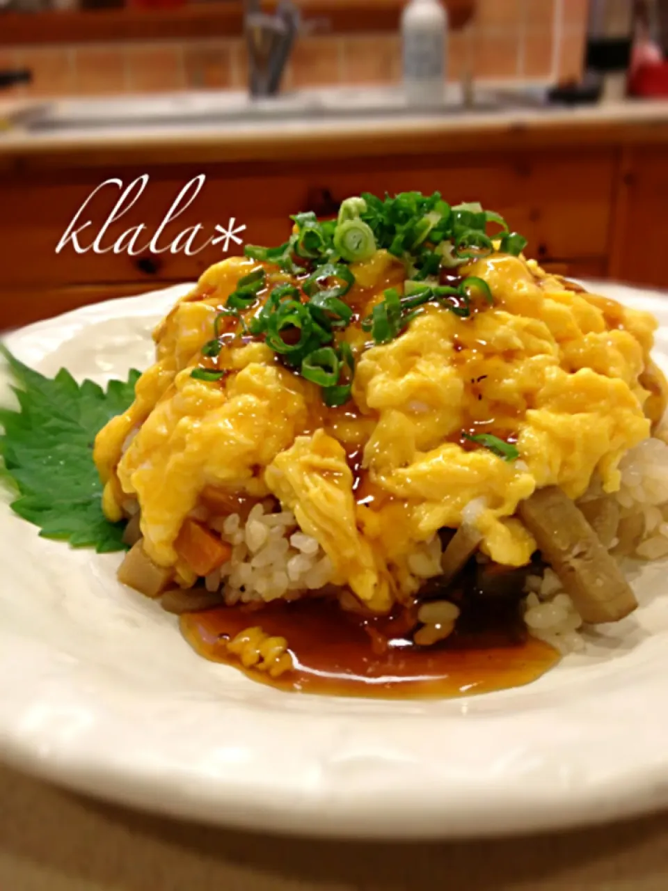 残り煮物で玉子とろとろ和風オムライスぅ❤|くららさん